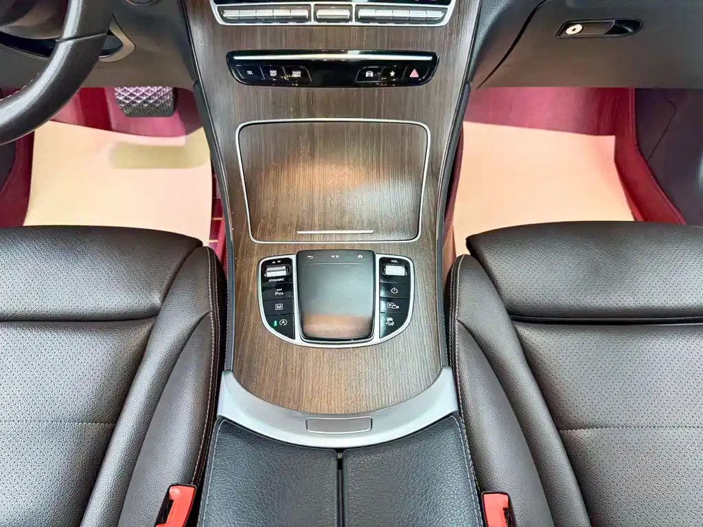 Mercedes-Benz GLC 2021 — фото 19