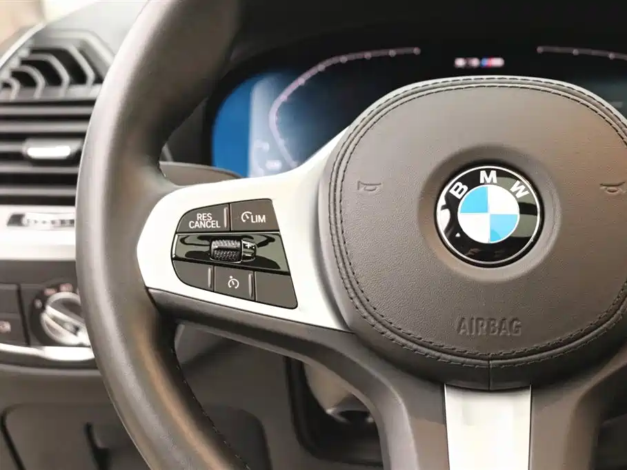 BMW X3 2021 — фото 17