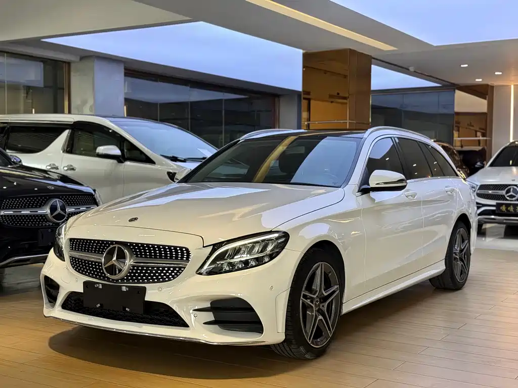 Mercedes-Benz C-Class 2019 — фото 1