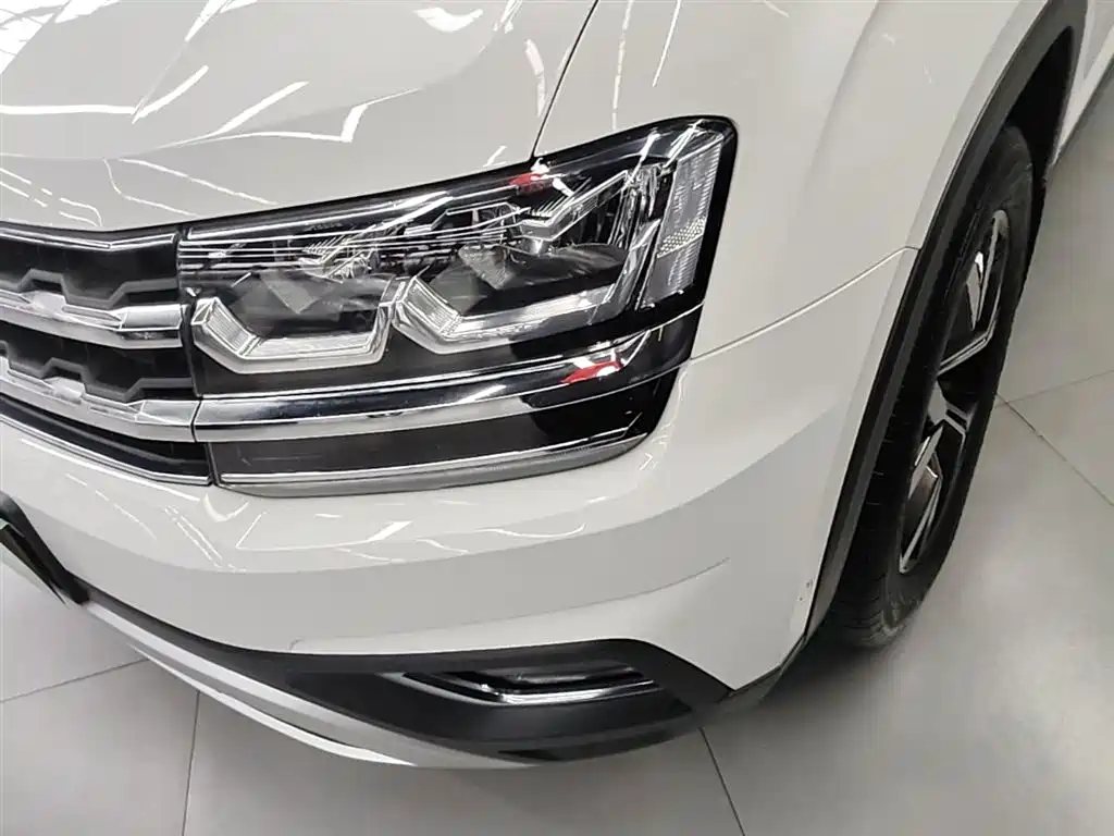 Volkswagen Teramont 2018 — фото 24
