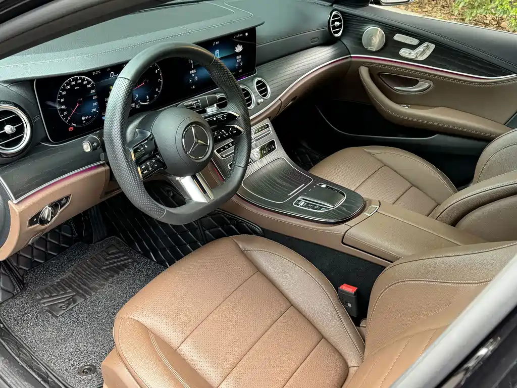 Mercedes-Benz E-Class 2024