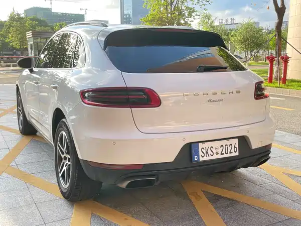 Porsche Macan 2017