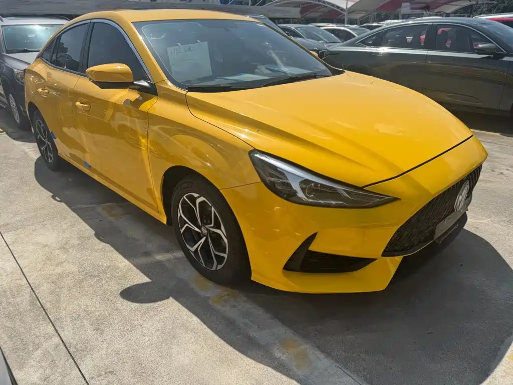 MG MG5 2021