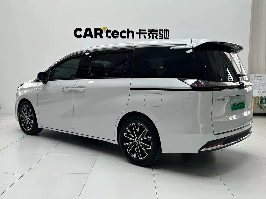 GAC Motor E8 PHEV 2024 — фото 14