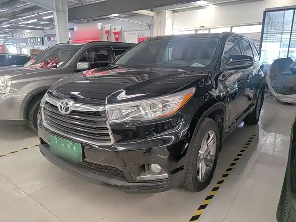 Toyota Highlander 2016