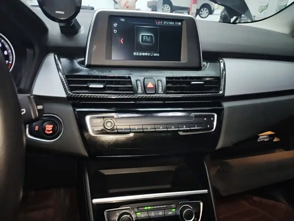 BMW 2 Series Gran Tourer 2018 — фото 9