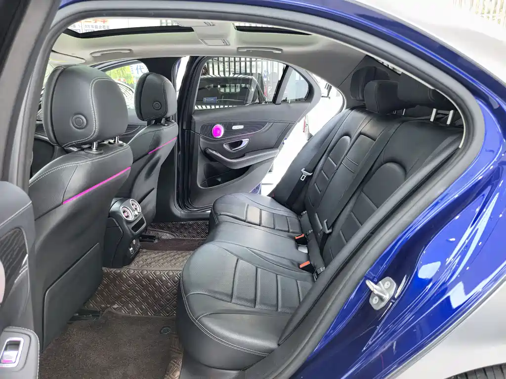 Mercedes-Benz C-Class 2020 — фото 11