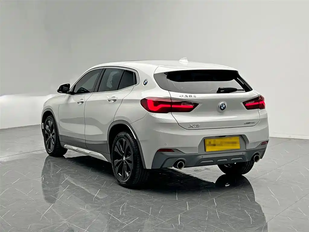 BMW X2 2023 — фото 4