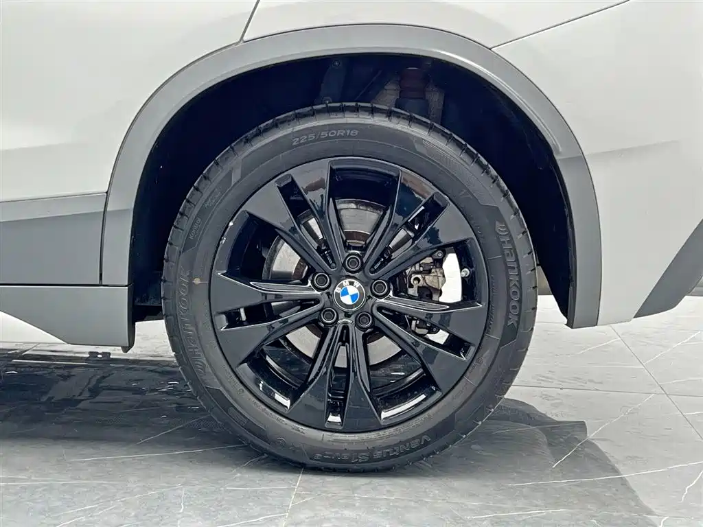 BMW X2 2023 — фото 12