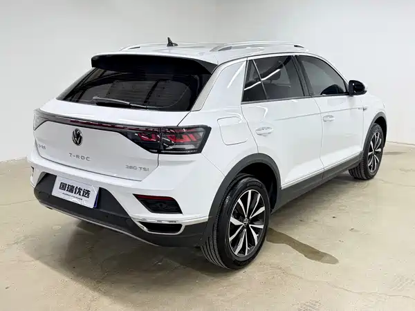 Volkswagen T-Roc 2023