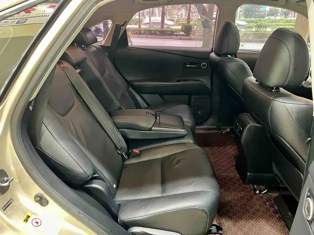Lexus RX Classic 2013 — фото 11