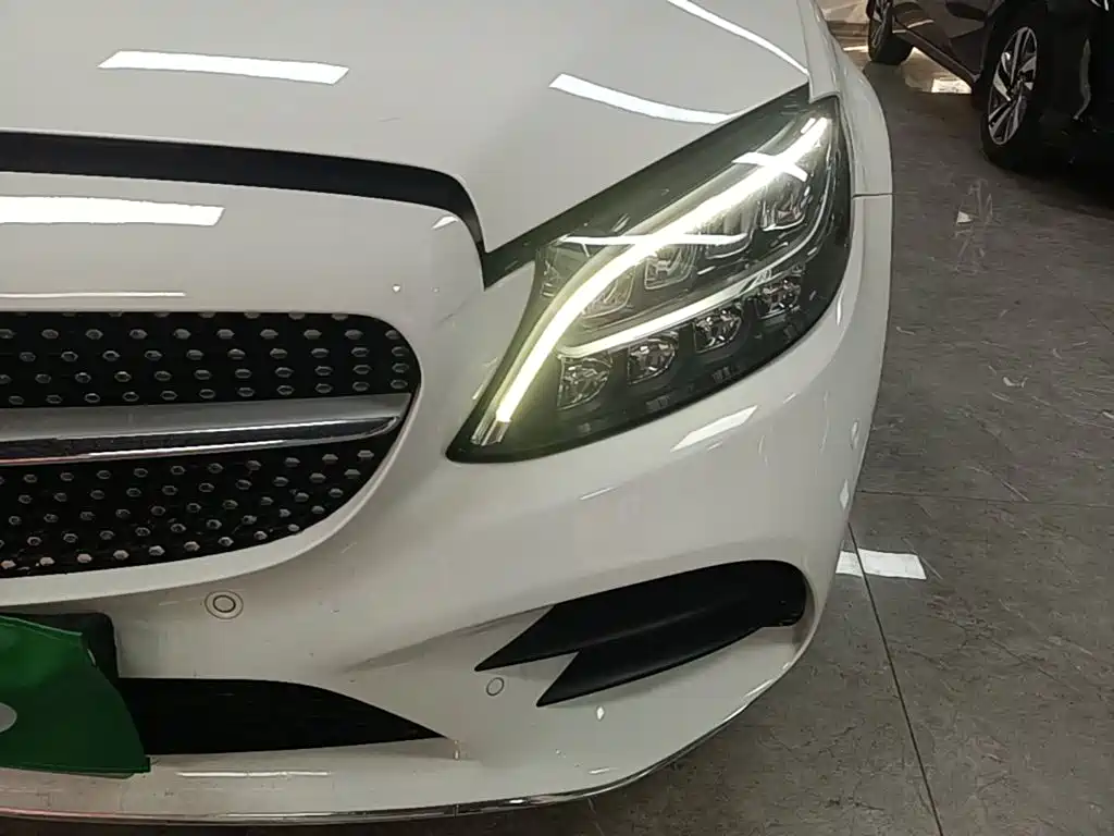 Mercedes-Benz C-Class 2020 — фото 24