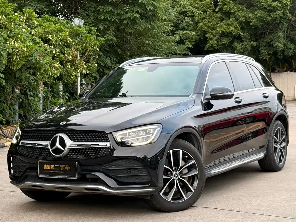 Mercedes-Benz GLC 2022 — фото 1