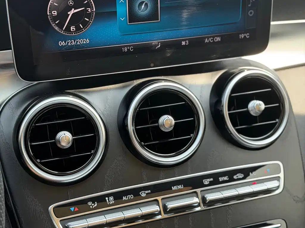 Mercedes-Benz C-Class 2020 — фото 15