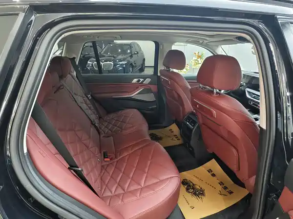 BMW X5 2025