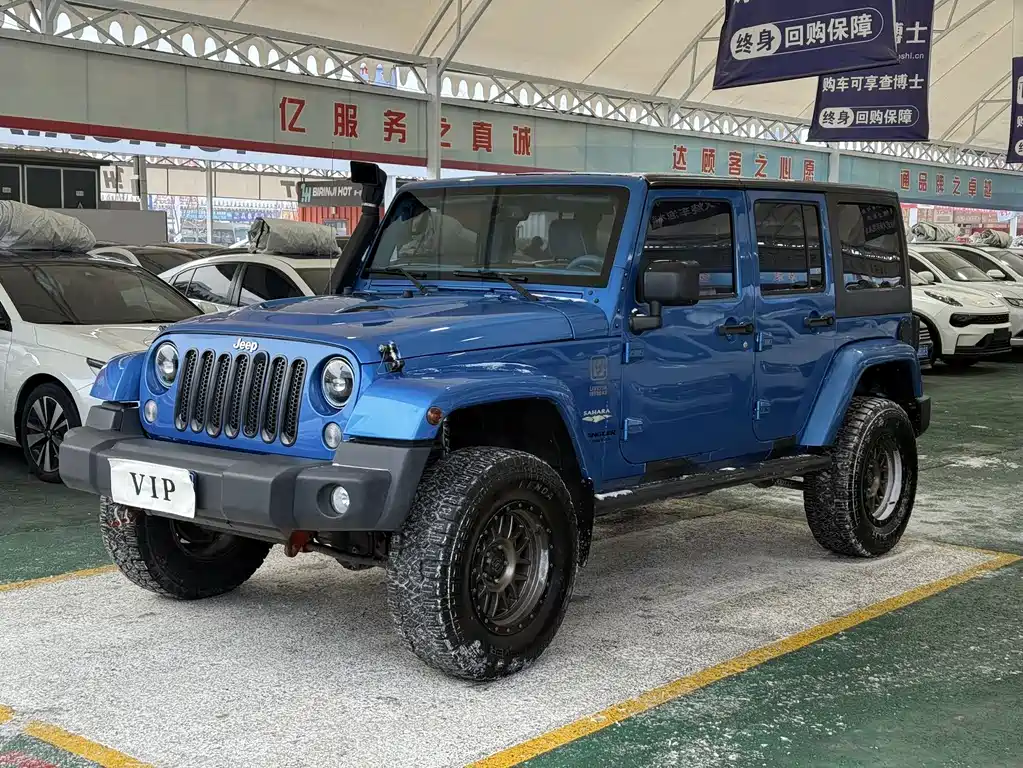 Jeep Wrangler 2015 — фото 3