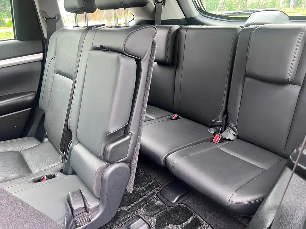 Toyota Highlander 2020 — фото 10