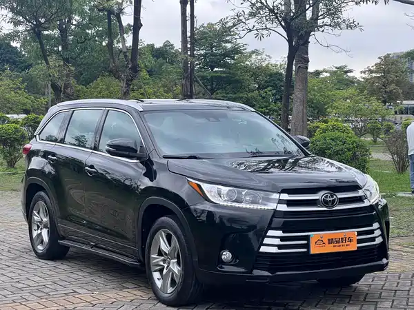 Toyota Highlander 2018