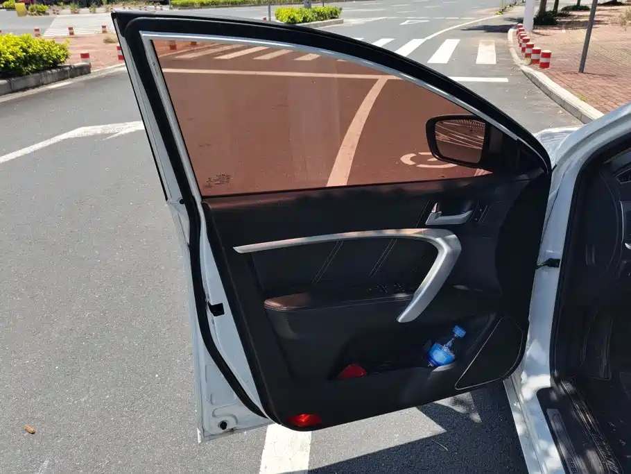 Geely Emgrand 2018