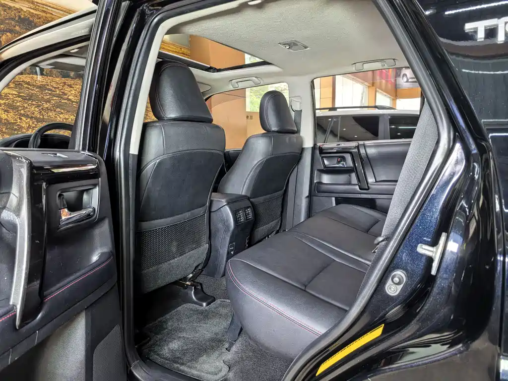 Toyota Prado 2019 — фото 12