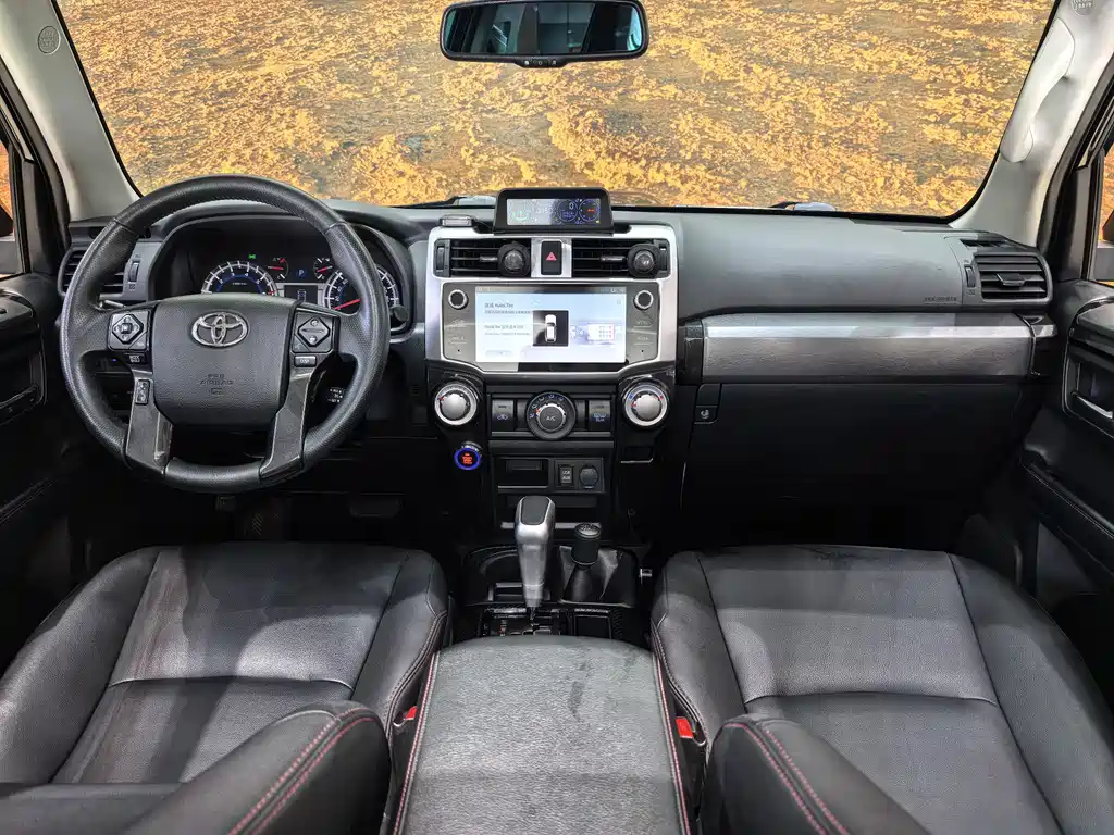 Toyota Prado 2019 — фото 17
