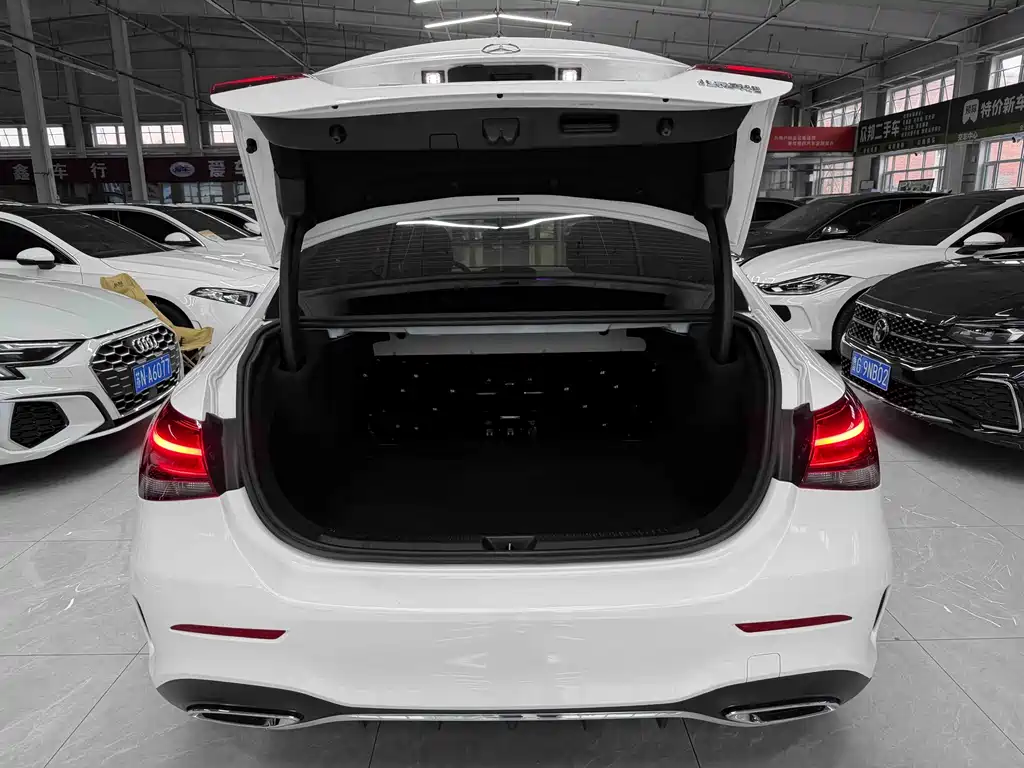Mercedes-Benz A-Class 2023 — фото 19