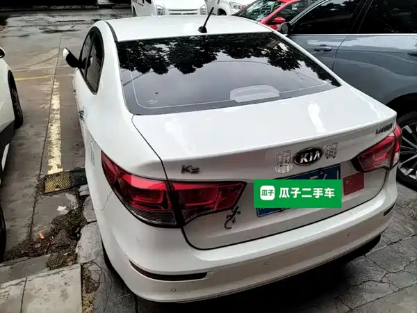 Kia K2 2015