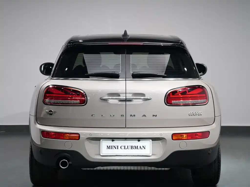 MINI CLUBMAN 2024 — фото 12
