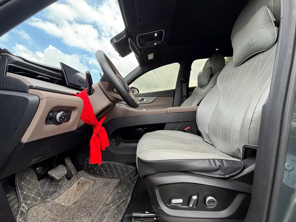Chery Tiggo 8 PLUS 2025 — фото 10