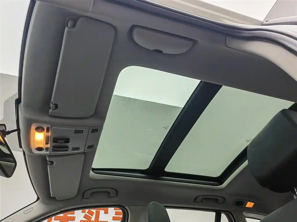 BMW X1 2014 — фото 14