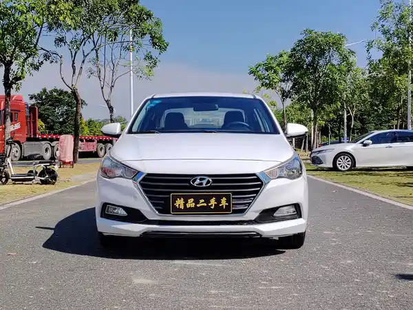 Hyundai Verna 2017