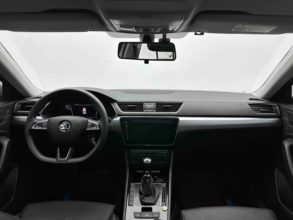 Skoda Speedy 2022 — фото 15