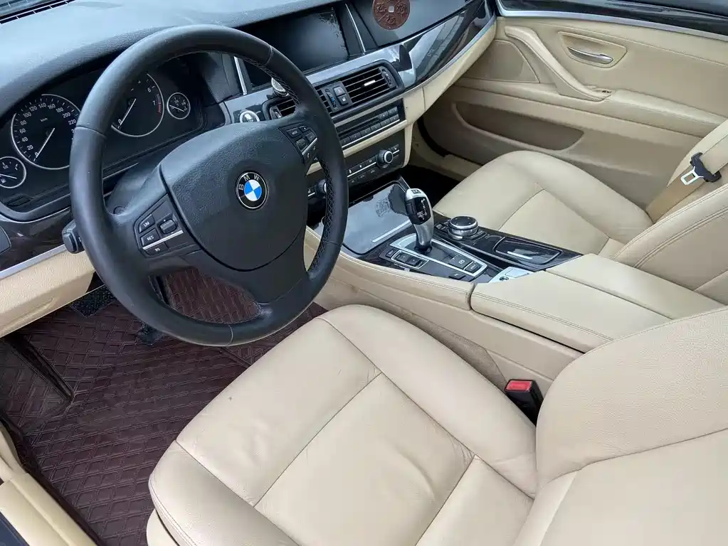 BMW 5 Series 2013 — фото 9