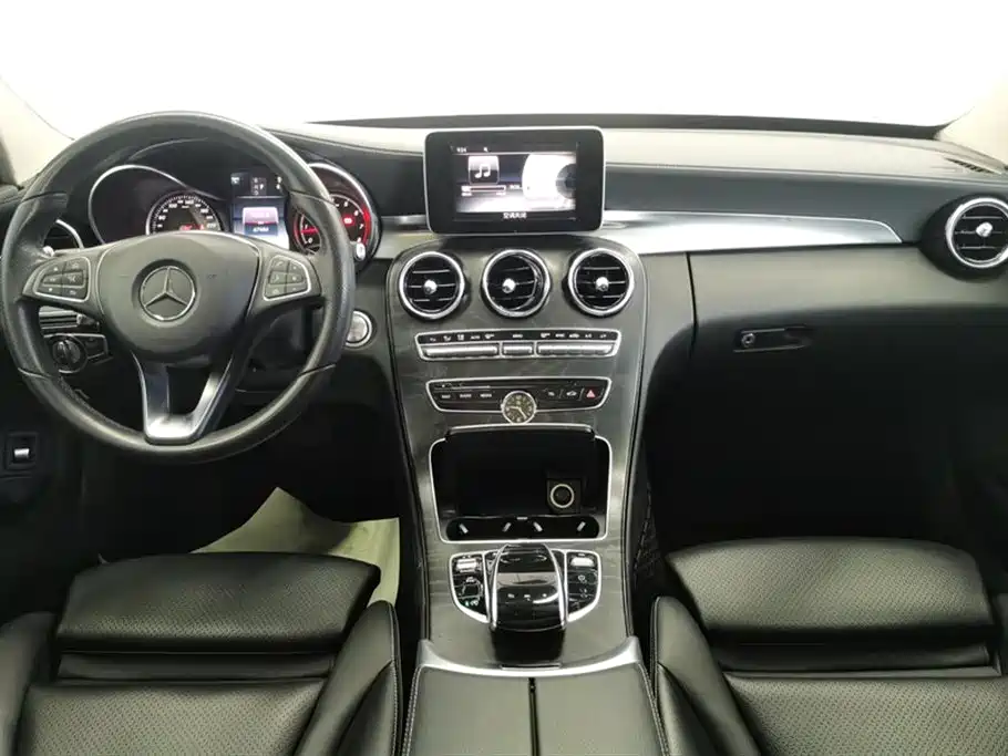 Mercedes-Benz C-Class 2017 — фото 12