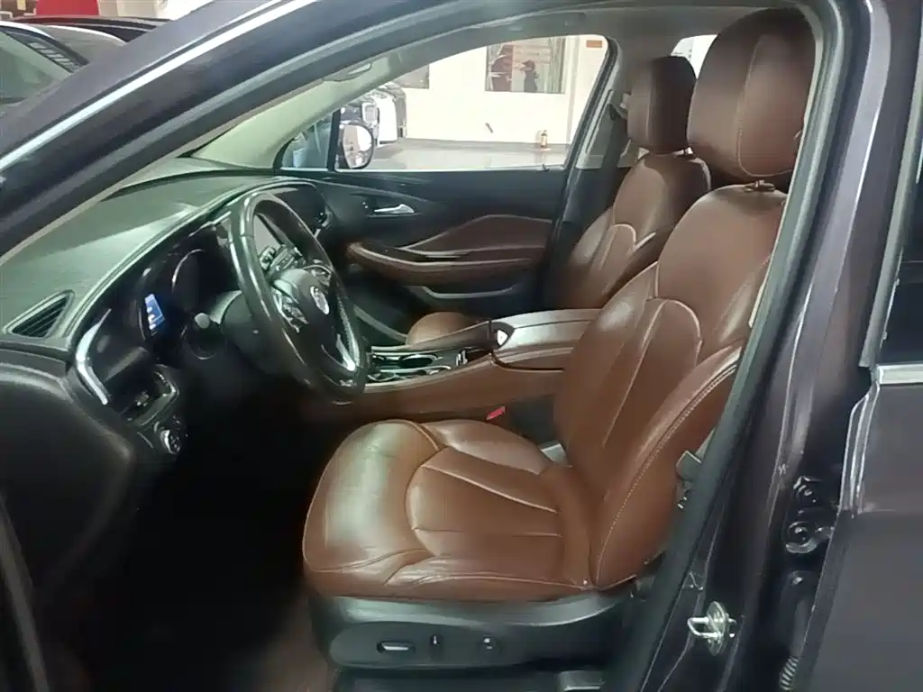 Buick Envision Plus 2018 — фото 15
