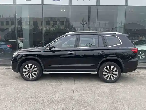 Roewe RX8 2018
