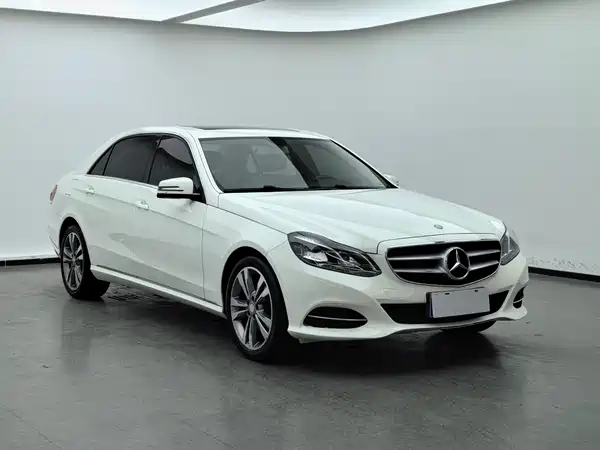 Mercedes-Benz E-Class 2015