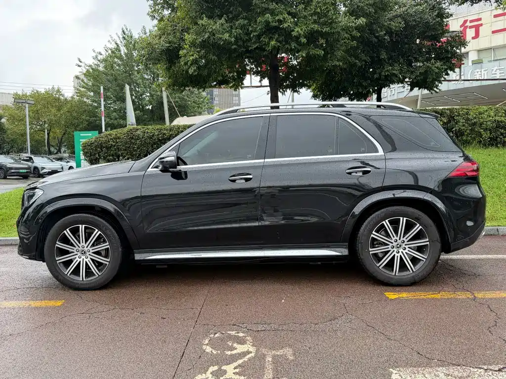 Mercedes-Benz GLE 2024