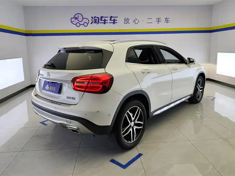 Mercedes-Benz GLA 2016 — фото 3