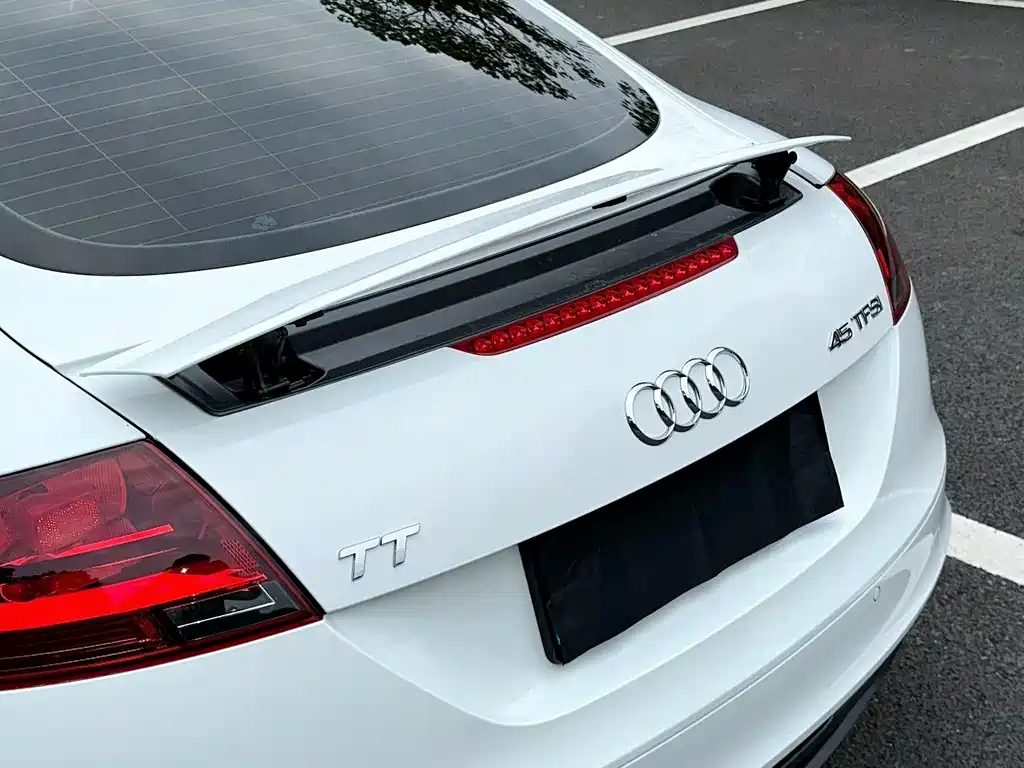 Audi TT 2014 — фото 6
