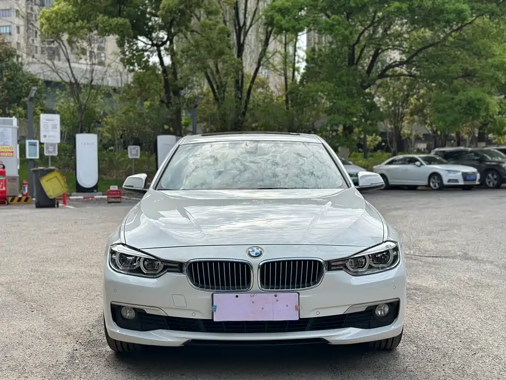 BMW 3 Series 2018
