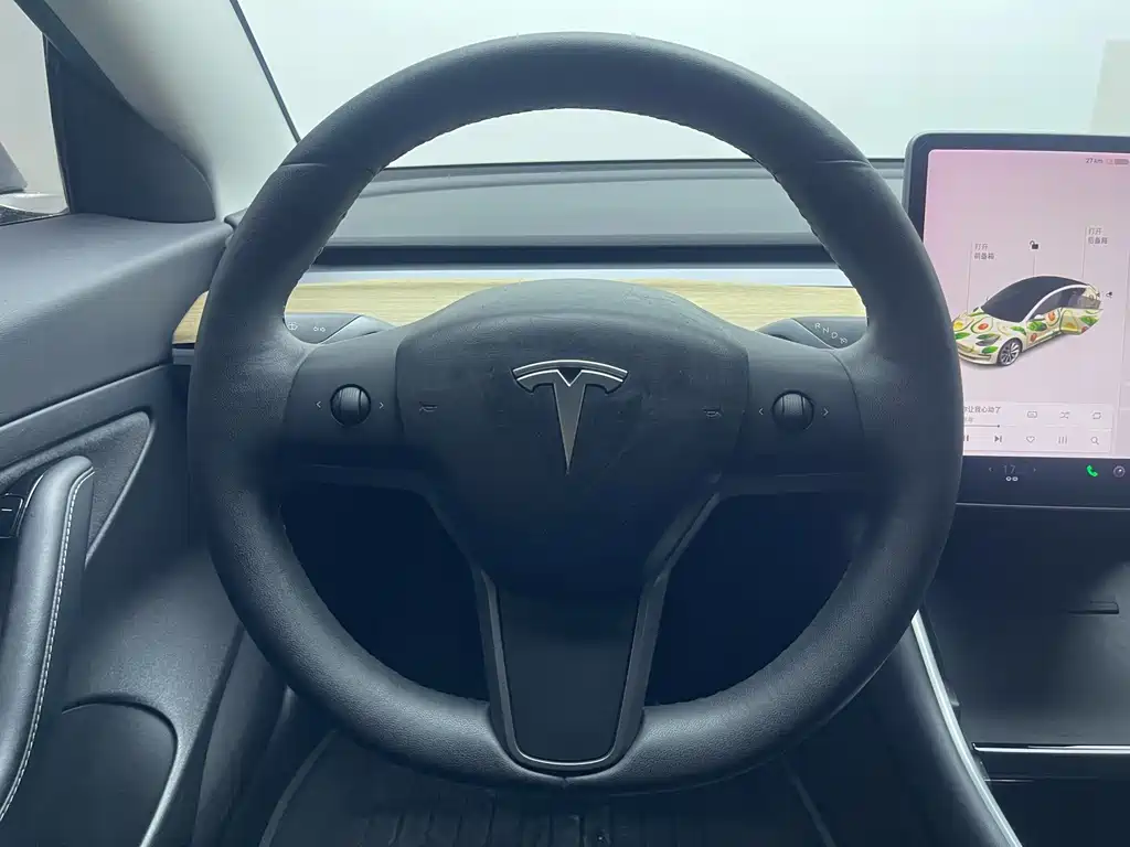 Tesla Model 3 2020 — фото 17