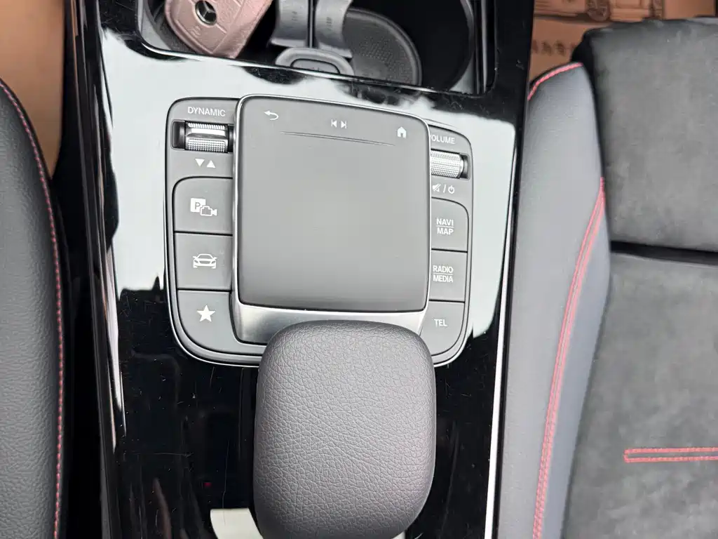 Mercedes-Benz CLA 2021 — фото 26