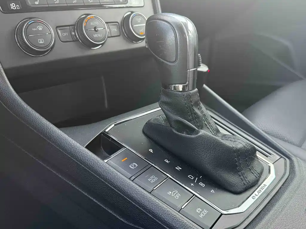 Volkswagen Lavida Pure Electric 2020 — фото 14