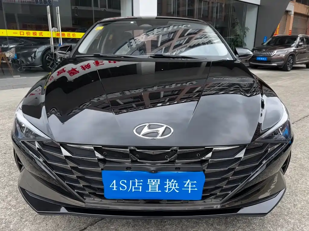 Hyundai Elantra 2021 — фото 2