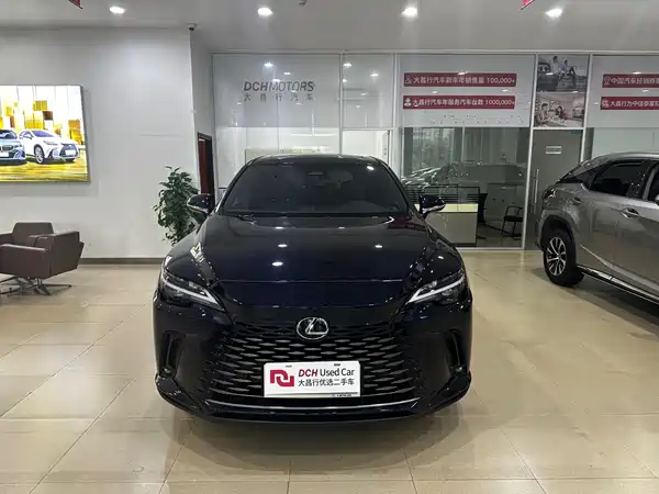 Lexus RX 2025