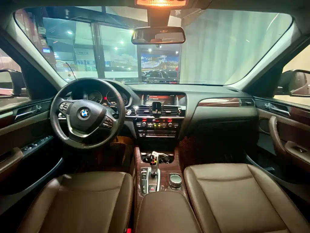 BMW X3 2017 — фото 12