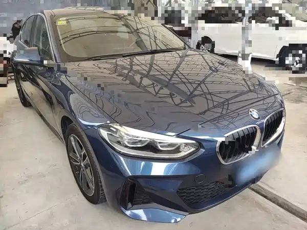 BMW 1 Series 2021
