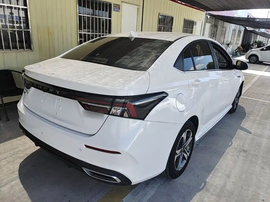 Chery Arrizo 5 PLUS 2021