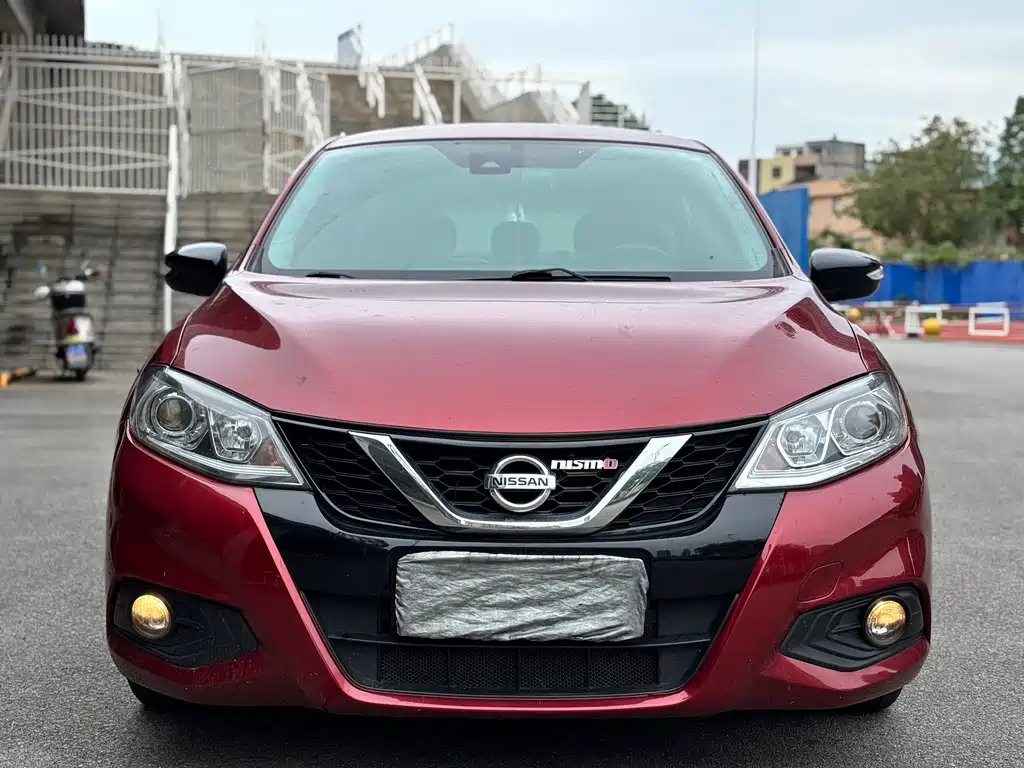 Nissan Tiida 2018 — фото 3